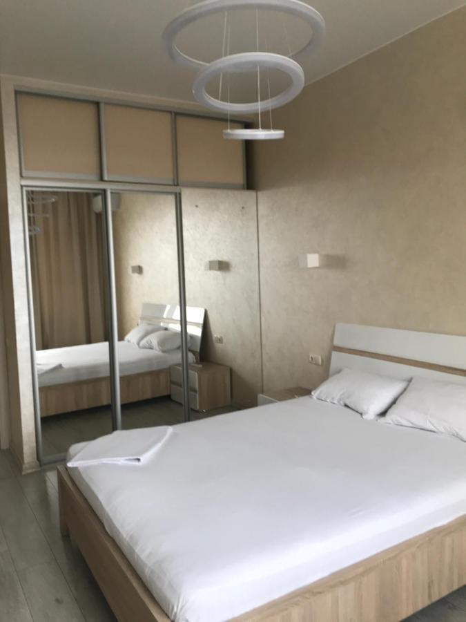 Apart Assistant On Smart Plaza Kiev Bagian luar foto