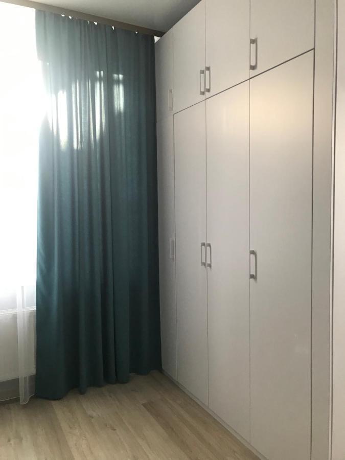 Apart Assistant On Smart Plaza Kiev Bagian luar foto