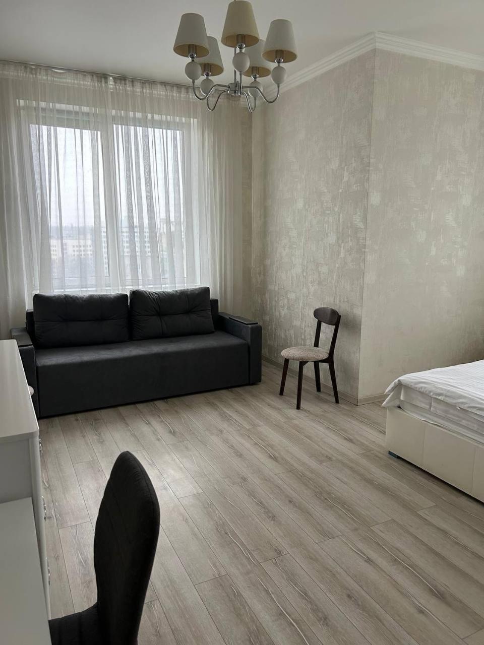 Apart Assistant On Smart Plaza Kiev Bagian luar foto