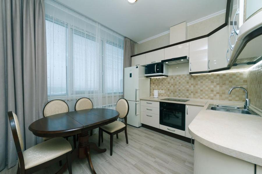 Apart Assistant On Smart Plaza Kiev Bagian luar foto
