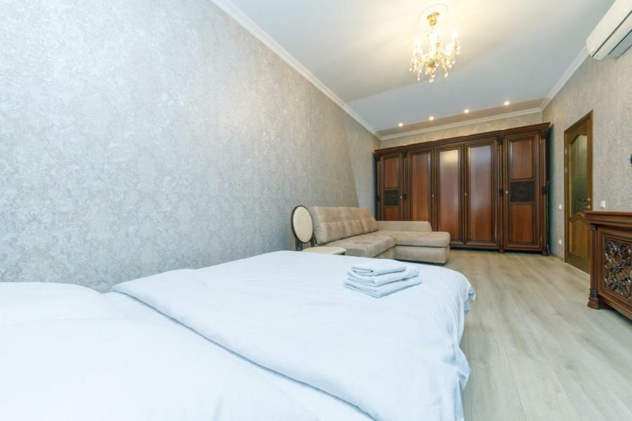 Apart Assistant On Smart Plaza Kiev Bagian luar foto