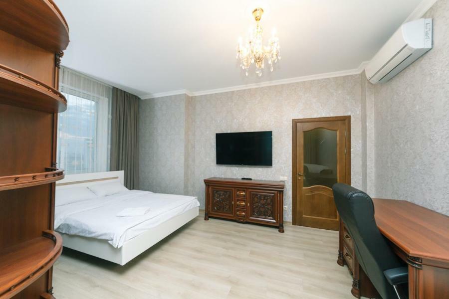 Apart Assistant On Smart Plaza Kiev Bagian luar foto